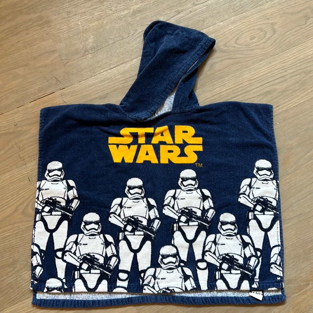 Kids Star Wars towel poncho